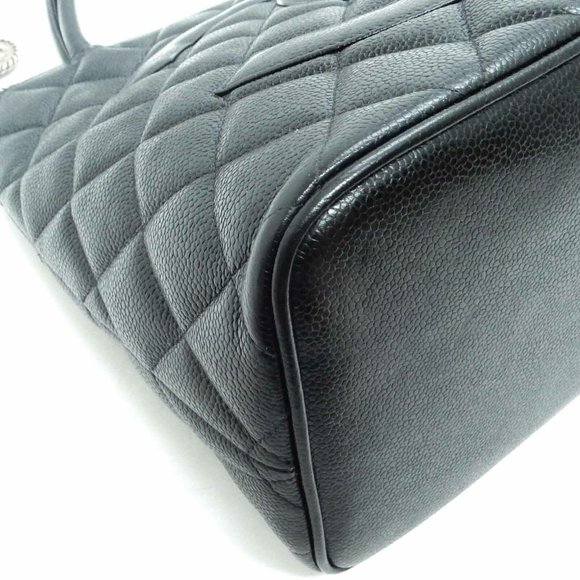 Black Chanel Leather Bag - Picture 7 of 13